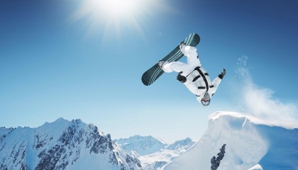 国乒包揽世乒赛五冠 新生代球员闪耀国际舞台