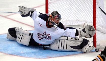 跨国创意致敬传奇，球迷自制詹姆斯生涯回顾短片，动人影像组引发全球共鸣